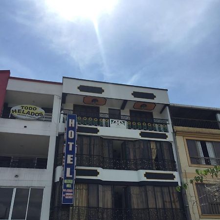 Hotel Confort Cuba ペレイラ エクステリア 写真